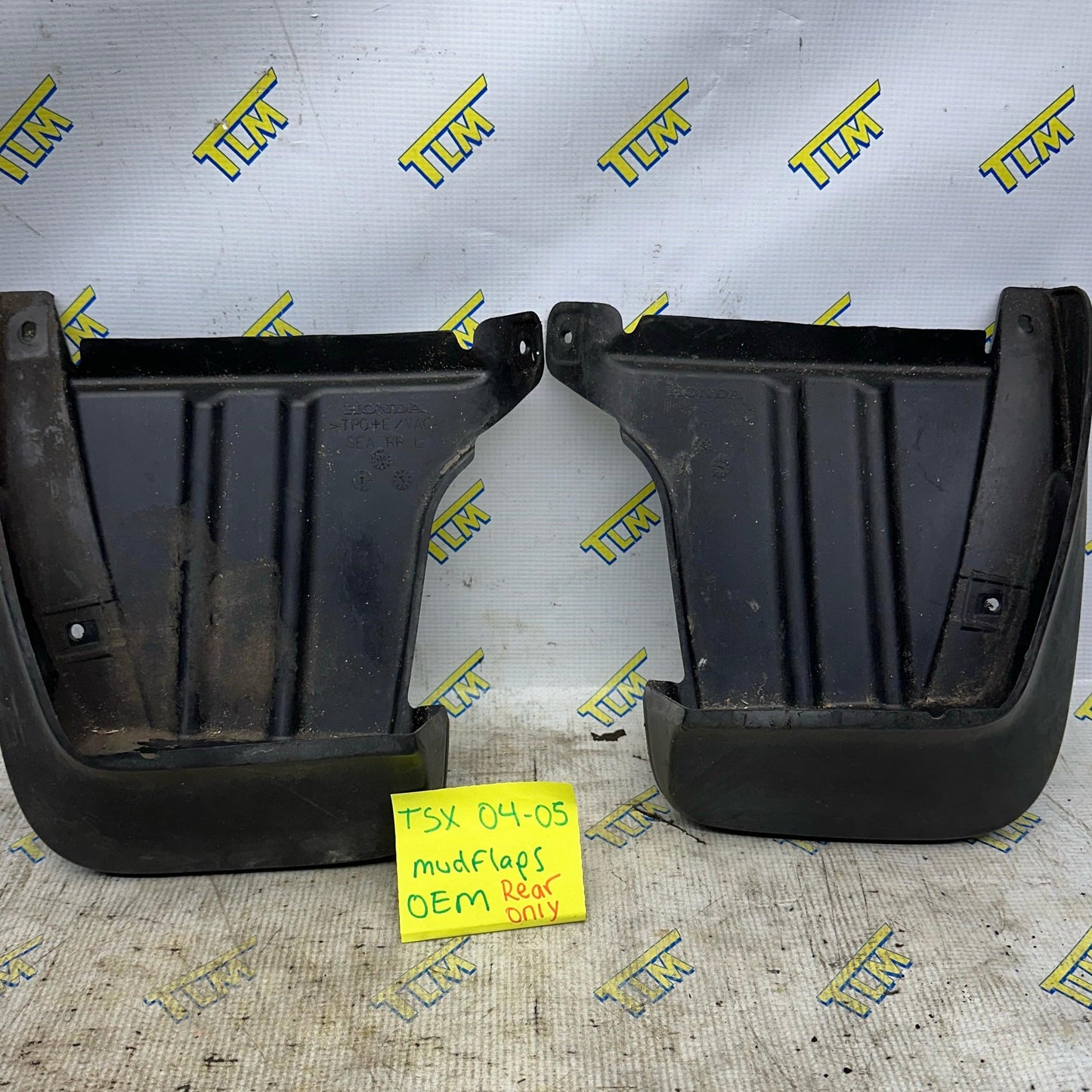 04 05 Acura TSX Mud Flaps REAR Set Driver / Passenger 2004 2005 OEM