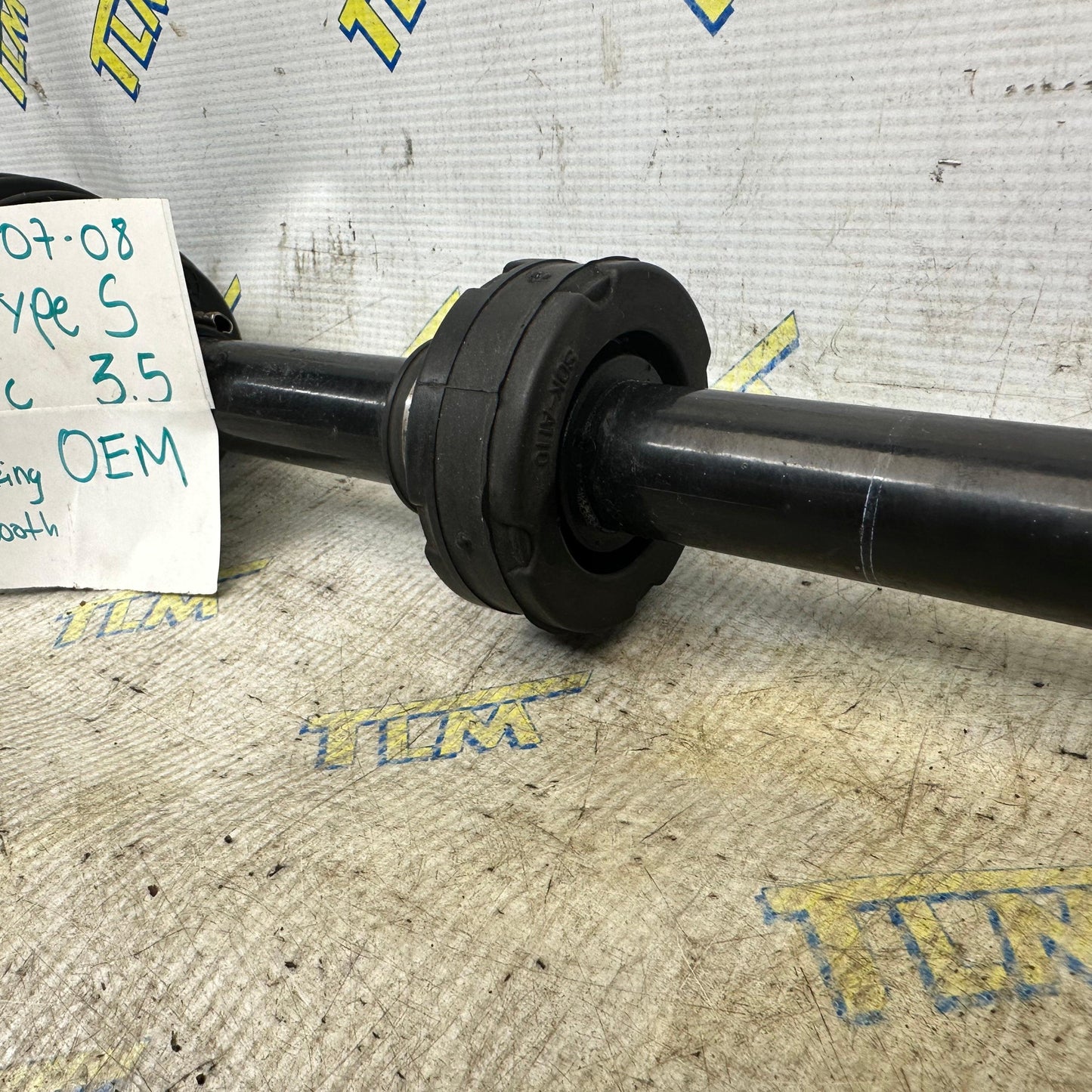 07 08 Acura TL TYPE S automatic Front Axle DRIVER LEFT 3.5 Shaft 2007 2008 OEM
