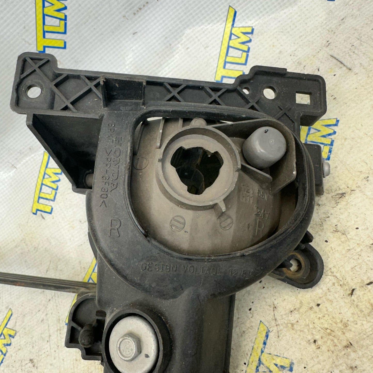09-11 Acura TL Fog Light w Metal Bracket PASSENGER RIGHT 2009 2010 2011 10 OEM