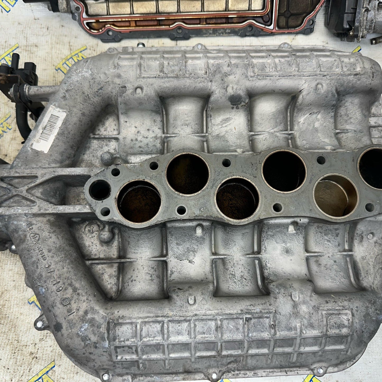 09-14 Acura TL Intake Manifold 3.7 Engine 80mm RK2 with Cover Top Plate 2010 2011 2012 2013 2014 OEM