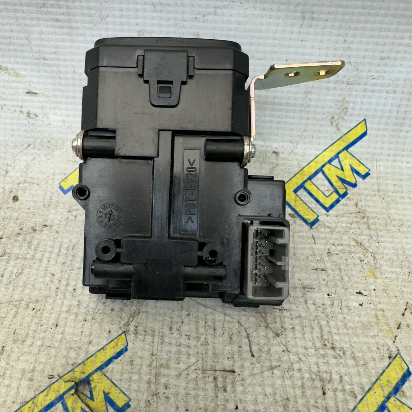 09-14 Acura TL Key Slot Fob Control Unit 36990TK4 2010 2011 2012 2013 2014 OEM
