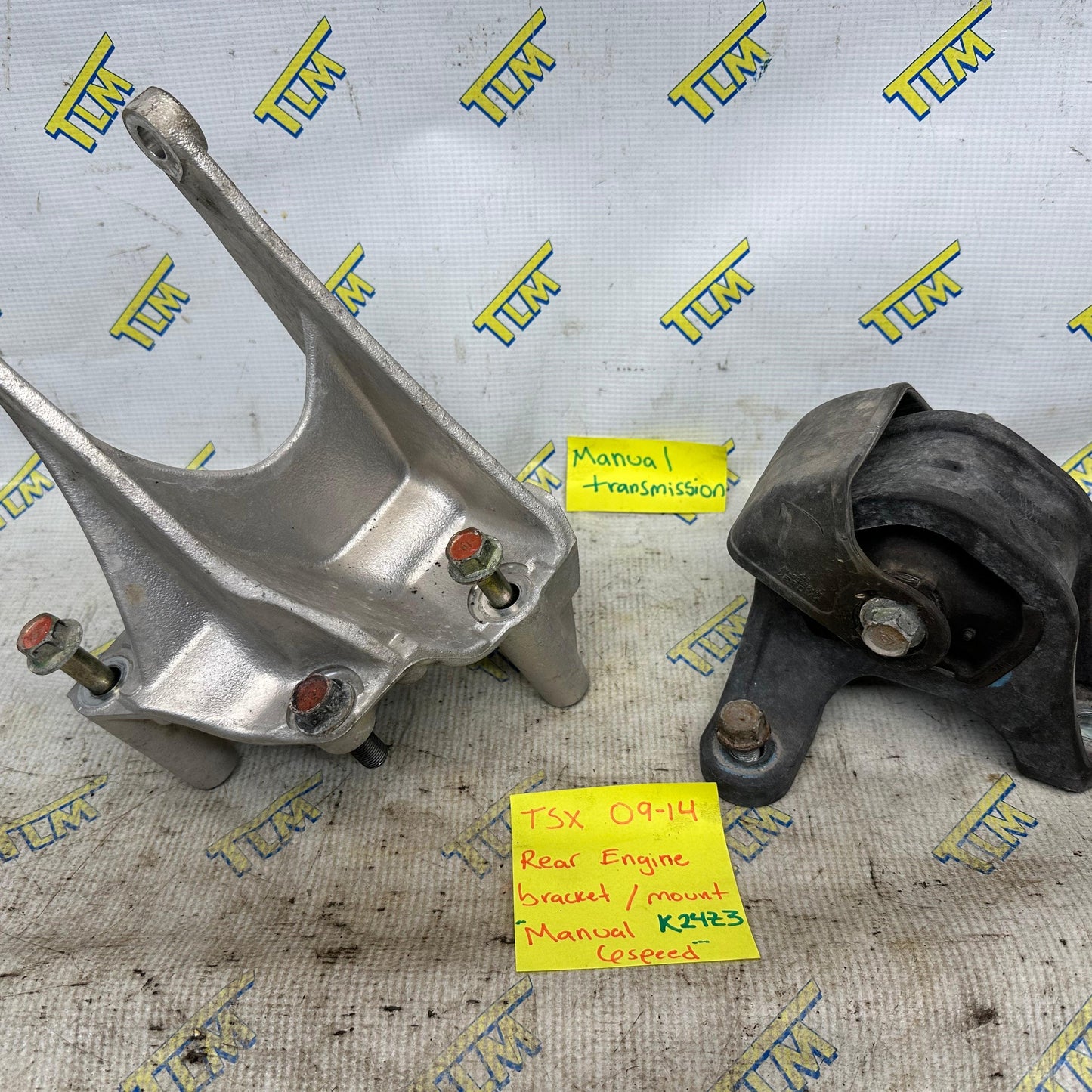 09-14 Acura TSX REAR Engine Mount Bracket *MANUAL* K24Z3 2010 2011 2012 2013 OEM