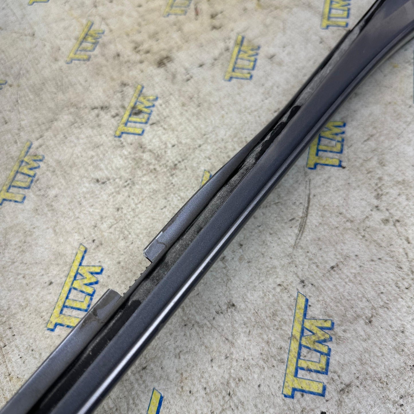 09-14 Acura TSX Windshield Trim PASSENGER RIGHT 2010 2011 2012 2013 *light blue* OEM