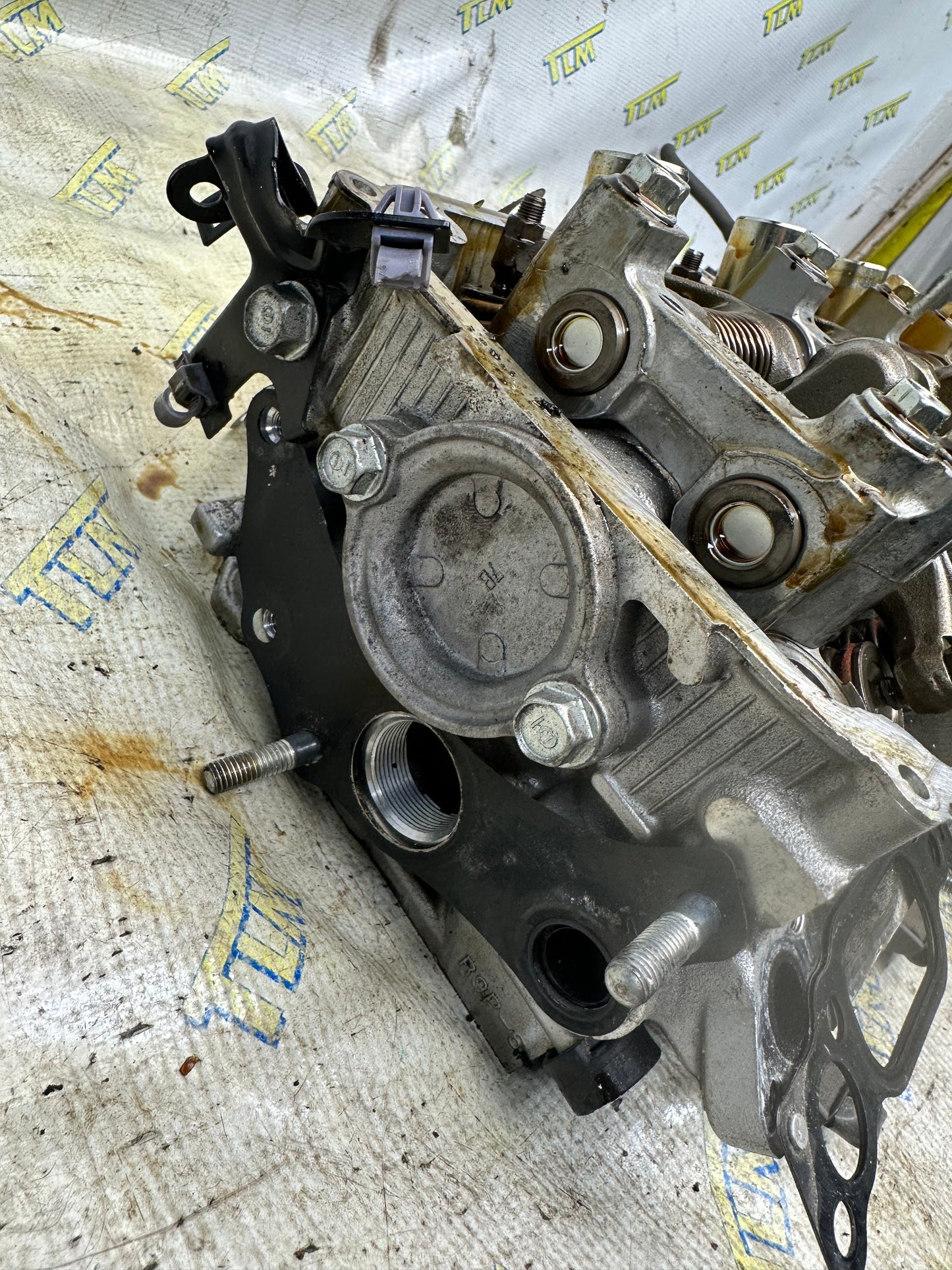 2017 Acura TLX FRONT Cylinder Head 3.5 Engine 116k Miles Good Cam *1 broken solenoid* OEM