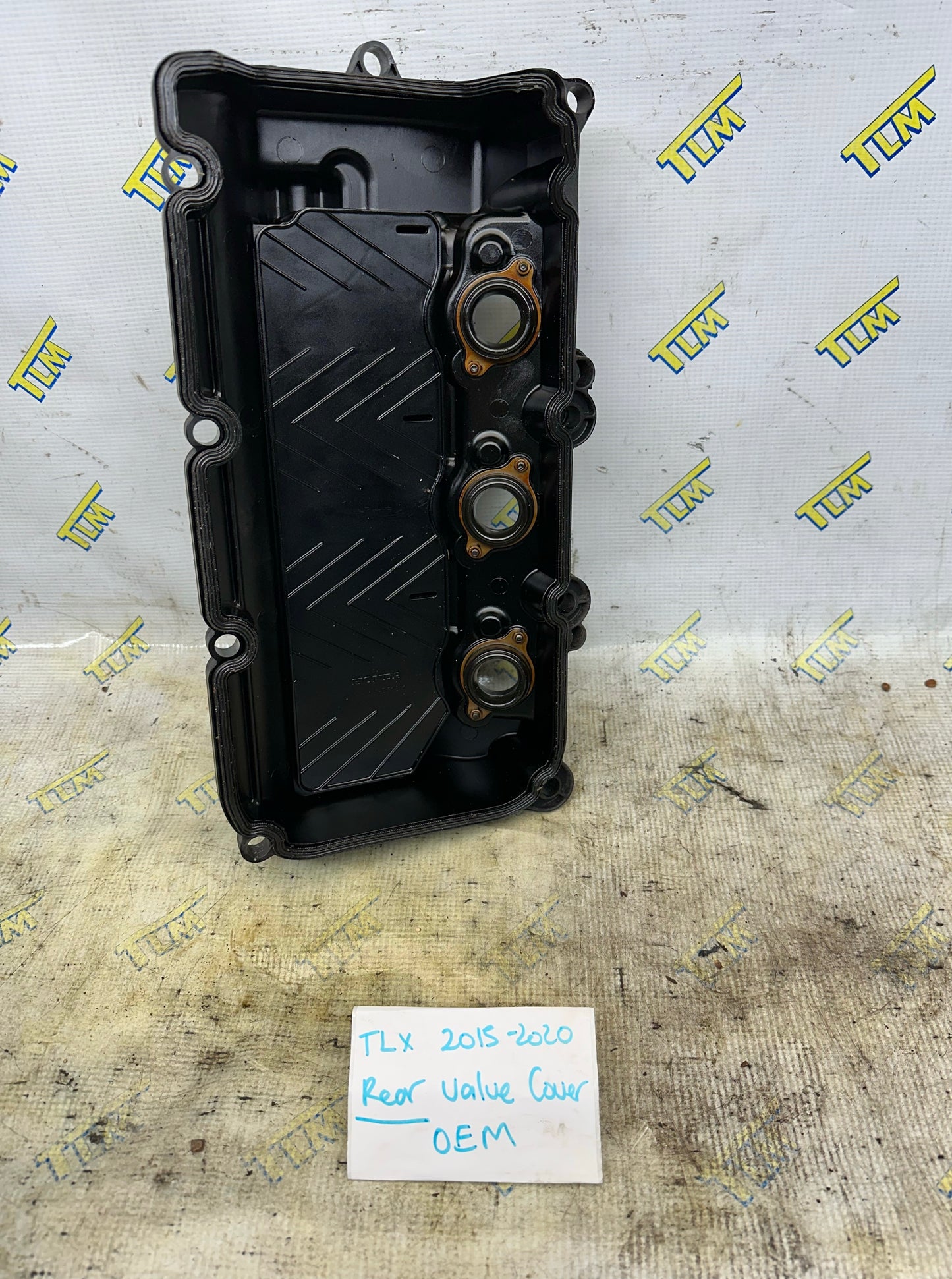 15-20 Acura TLX Rear Valve Cover 3.5 engine 2015 2016 2017 2018 2019 2020 OEM