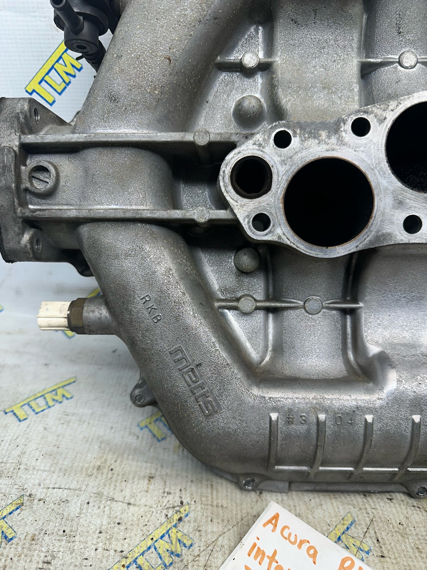 05-08 Acura RL Intake Manifold 3.5 Engine Cover Top Plate 2005 06 07 2008 OEM