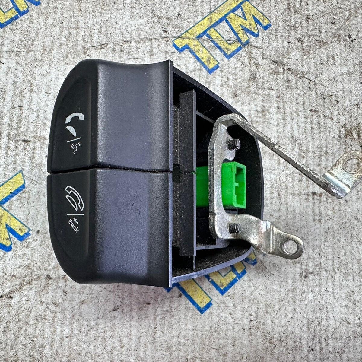 04 05 Acura TSX Steering Wheel Button Control PHONE TALK VOICE Switch 2004 OEM