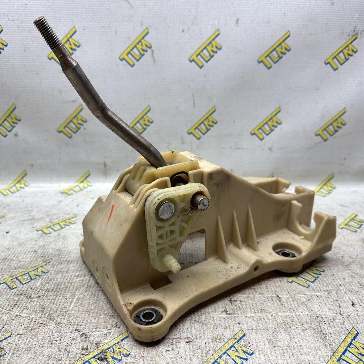 04-06 Acura TL Floor Gear Shifter Box MANUAL 2004 2005 2006 Shift 05 M/T MT OEM