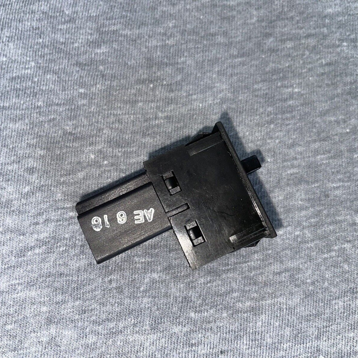 04-08 Acura TL Glove Box Trunk Lock 2005 2006 2007 ON OFF Switch Button OEM