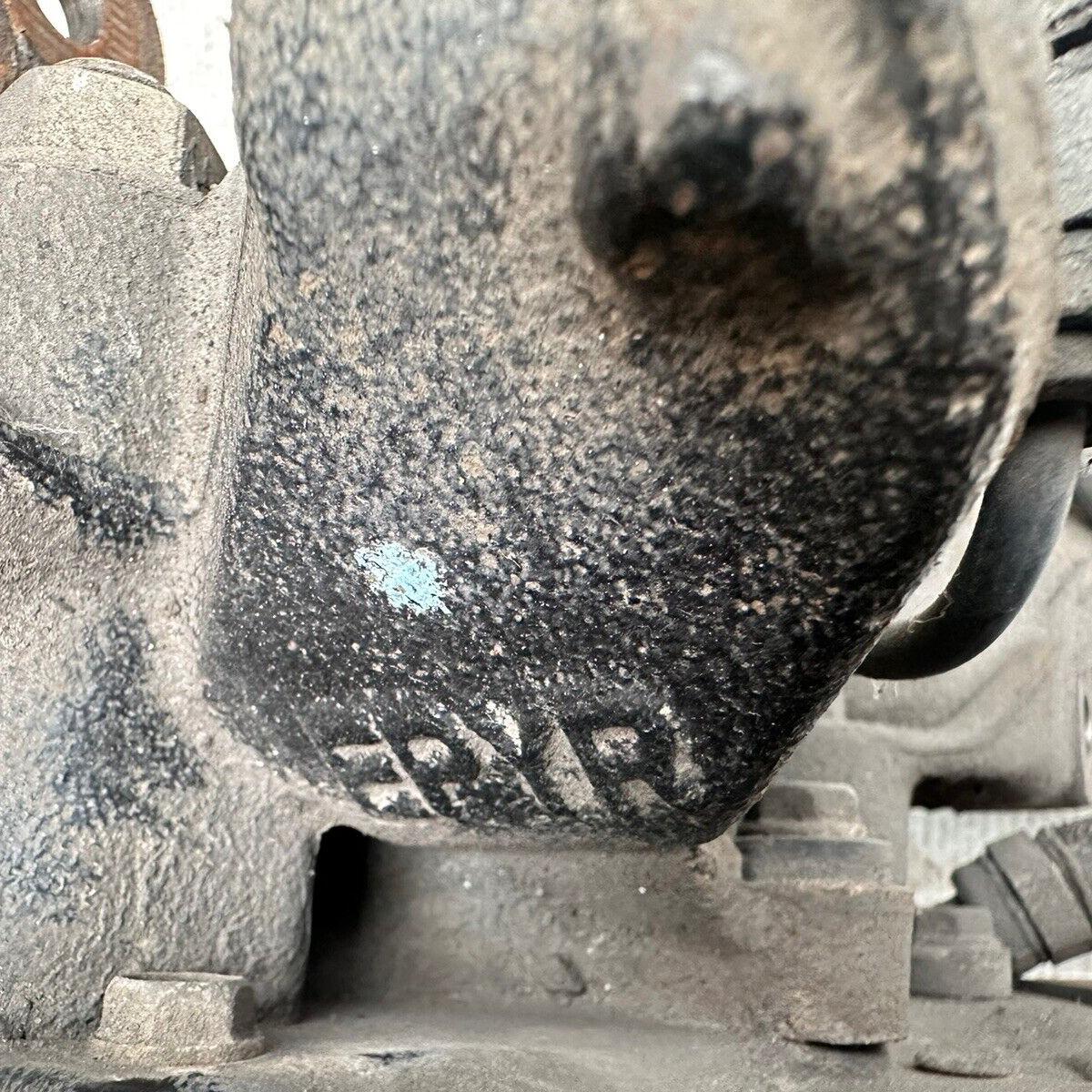 04 - 08 Acura TL REAR Knuckle Spindle PASSENGER RIGHT 05 06 07 08 GOOD HUB OEM