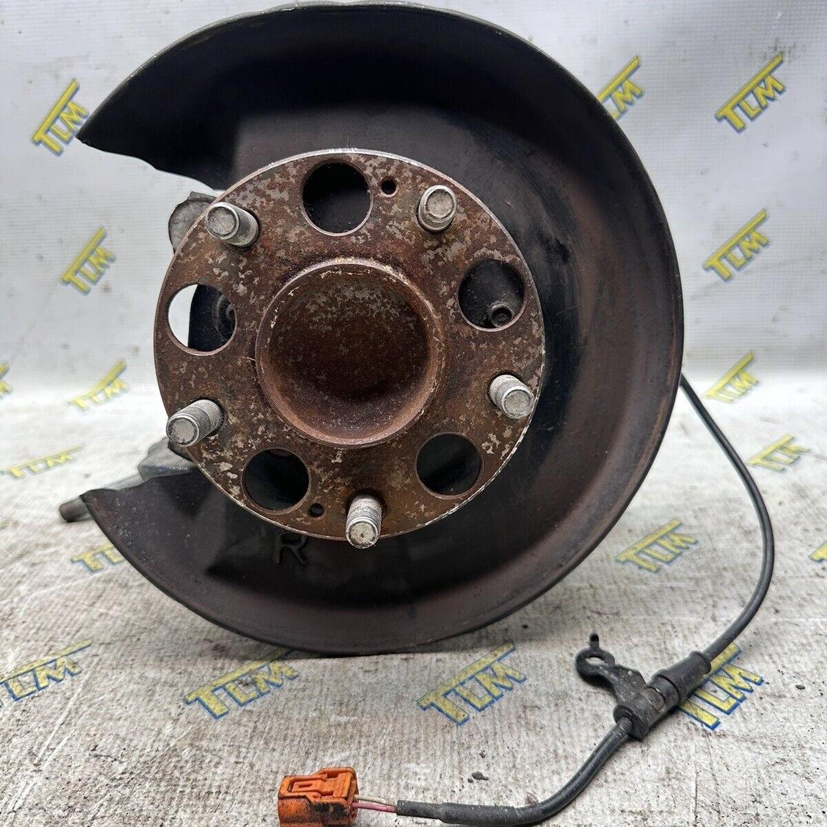04-08 Acura TSX REAR PASSENGER *with HUB* Knuckle Spindle RIGHT 05 06 07 OEM