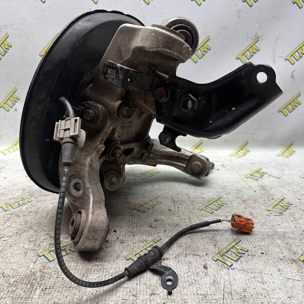 04-08 Acura TSX REAR PASSENGER *with HUB* Knuckle Spindle RIGHT 05 06 07 OEM