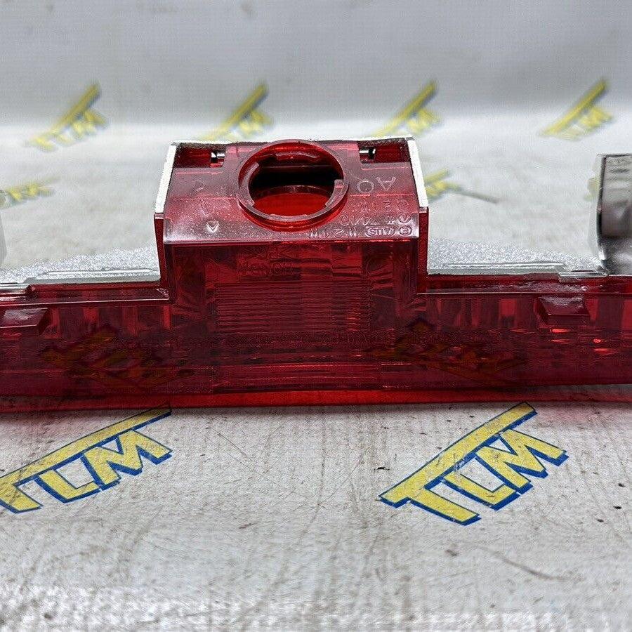 04 - 08 Acura TSX Third Brake *NO BULB* Light Rear 2004 2005 2006 2007 2008 OEM