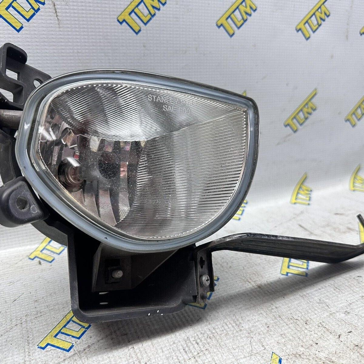 09-11 Acura TL Fog Light w Metal Bracket PASSENGER RIGHT 2009 2010 2011 10 OEM