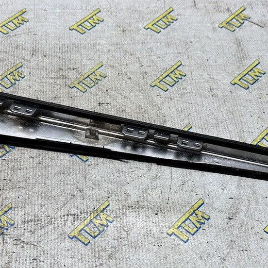 09-11 Acura TL REAR Windshield Trim Bezel PASSENGER RIGHT 2009 2010 2011 OEM