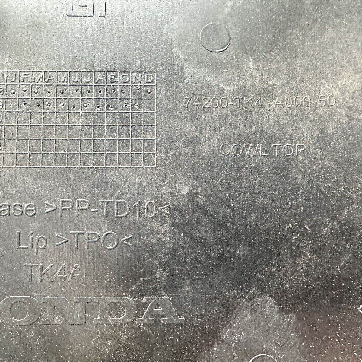 09-14 Acura TL Cowl Top Vent Windshield Cover Panel LEFT & RIGHT 10 11 12 13 OEM