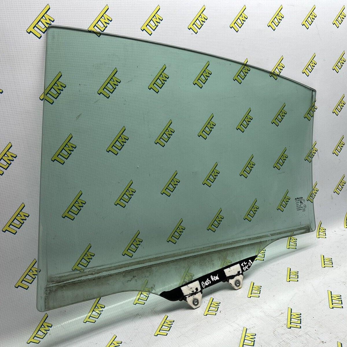 2004 - 2008 Acura TL Door Window Glass REAR PASSENGER RIGHT 04 05 06 07 08 OEM