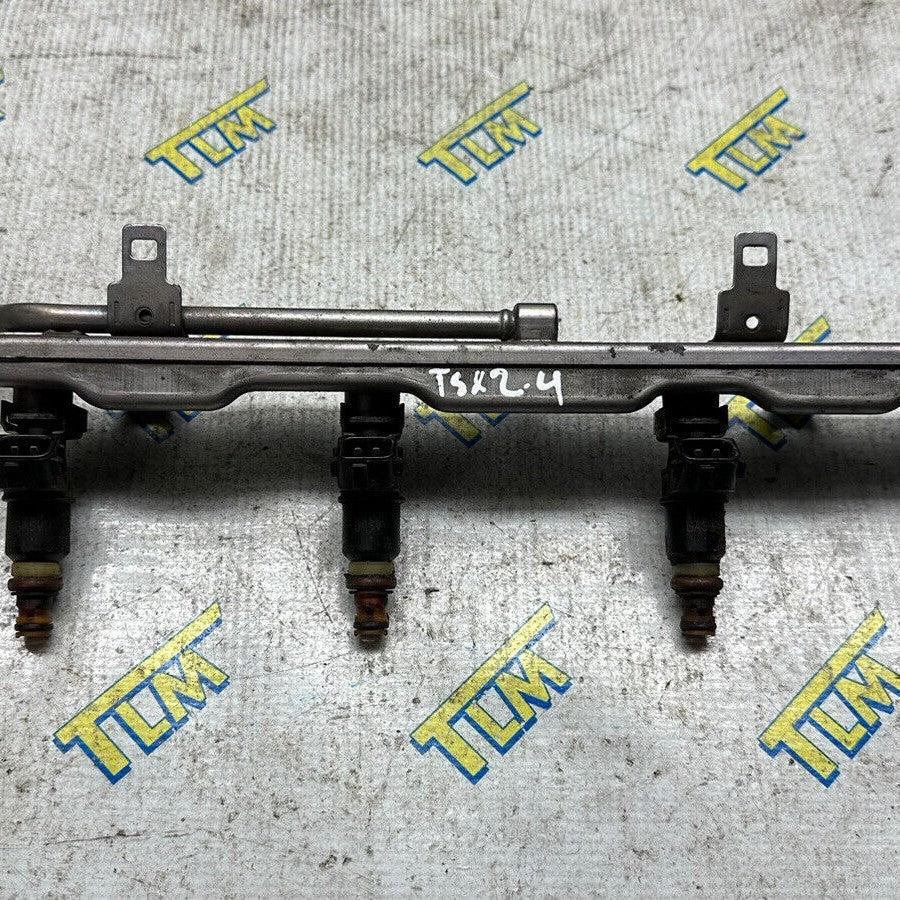 2006 Acura TSX Injectors And Fuel Rail 2.4 Engine K24A2 2004 2005 2007 2008 OEM