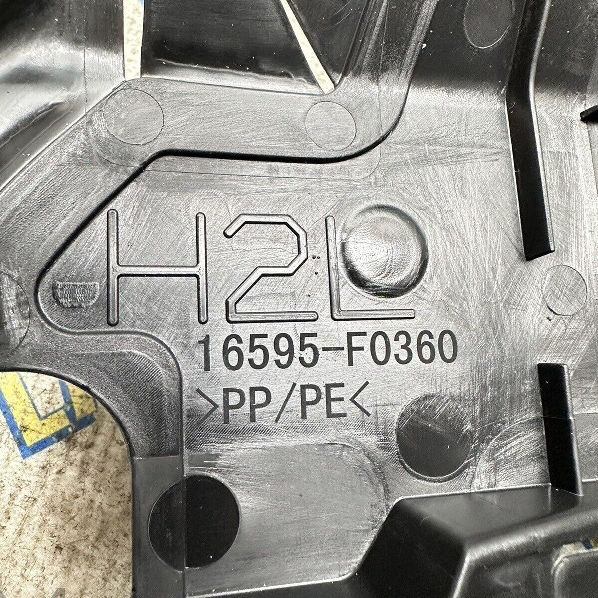 21-23 TOYOTA CAMRY Hybrid 16595-F0360 Front Rad Support Baffle 2021 2022 OEM