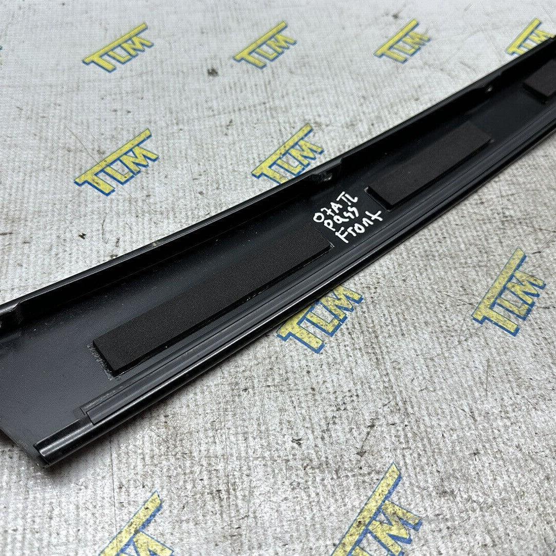 Acura TL Exterior Pillar Black Piano 04 05 06 07 08 FRONT PASSENGER RIGHT OEM