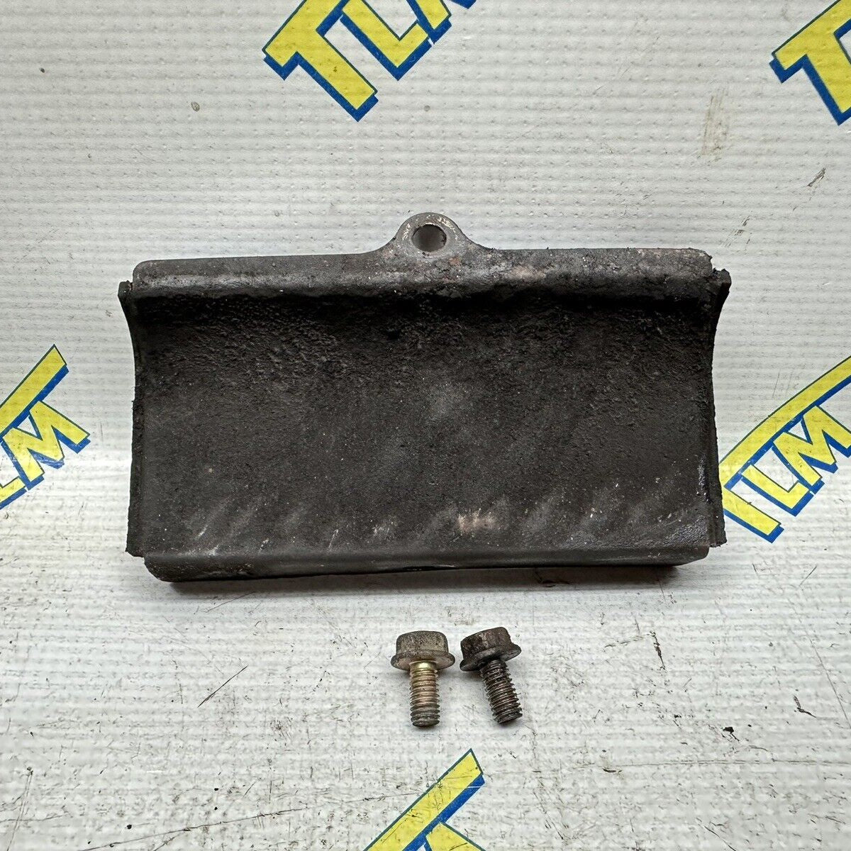 Acura TL MANUAL Transmission Clutch Cover Under Case Metal Lid 2004 2005 06 OEM