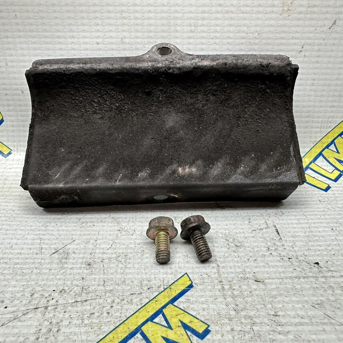 Acura TL MANUAL Transmission Clutch Cover Under Case Metal Lid 2004 2005 06 OEM