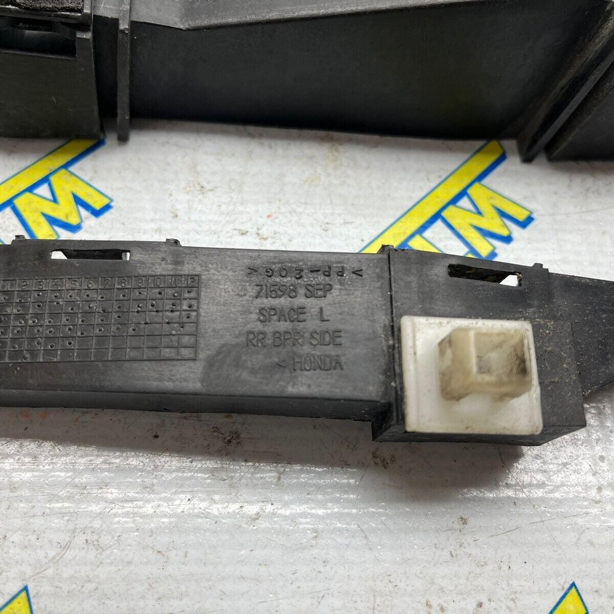Acura TL REAR Bumper Spacer Brackets DRIVER LEFT Tail Plastic 04 05 06 07 08 OEM
