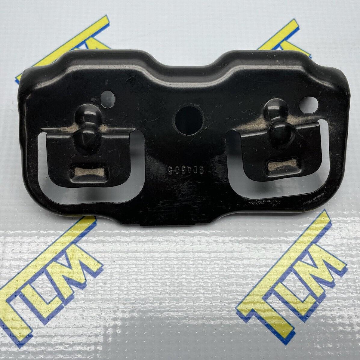 Acura TL Tail Light Bracket Mount RIGHT PASSENGER 04 05 06 07 08 Rear Bumper OEM