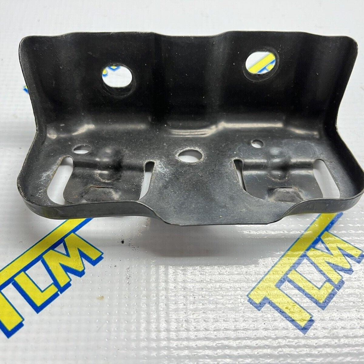 Acura TSX Tail Light Bracket Mount RIGHT PASSENGER 2004 2005 Rear Bumper OEM
