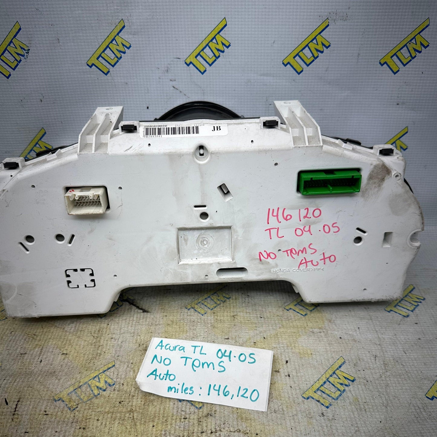 04 05 Acura TL Speedometer Odometer Cluster 146k miles AUTOMATIC no TPMS OEM