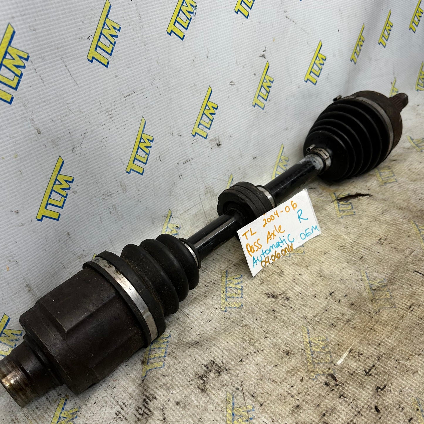 04-06 Acura TL *automatic* Front Axle PASSENGER RIGHT Shaft 2004 2005 2006 OEM
