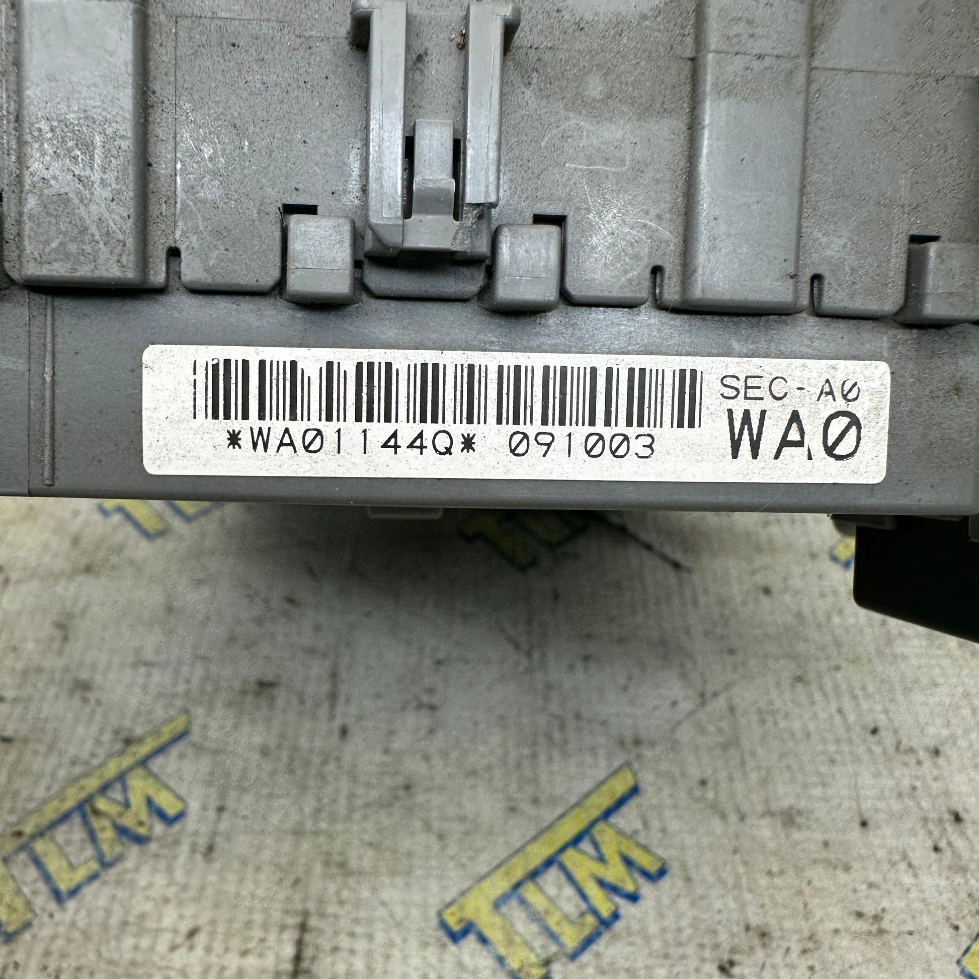 04 Acura TSX 2004 Interior Fuse Box *MANUAL* transmission 2.4 engine Under Dash OEM