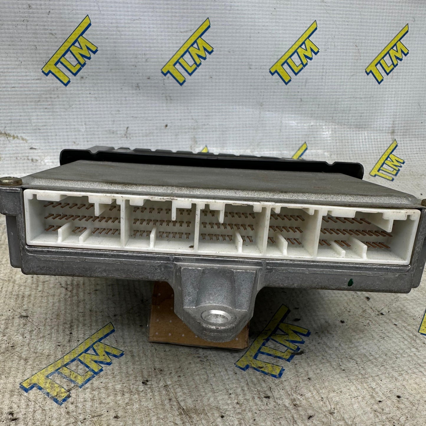 04 Acura TSX ECU ECM Engine Computer Brain 37820-RBB-A54 2004 5 Plug OEM