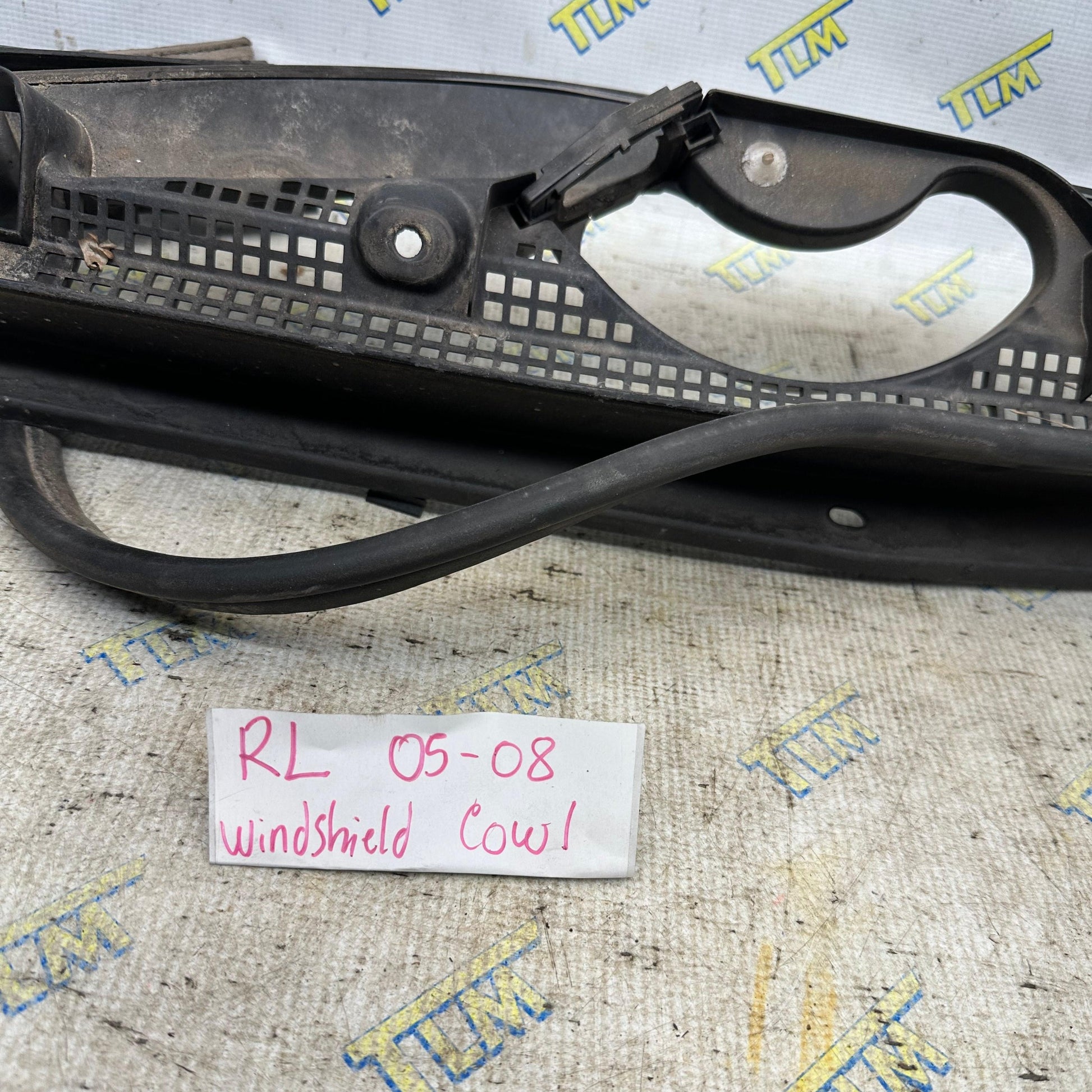 05-08 Acura RL Cowl Vent Windshield Wiper Panel LEFT & RIGHT Panel 05 06 07 OEM