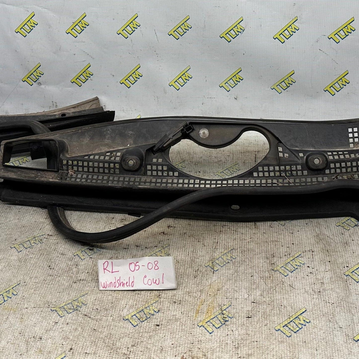 05-08 Acura RL Cowl Vent Windshield Wiper Panel LEFT & RIGHT Panel 05 06 07 OEM