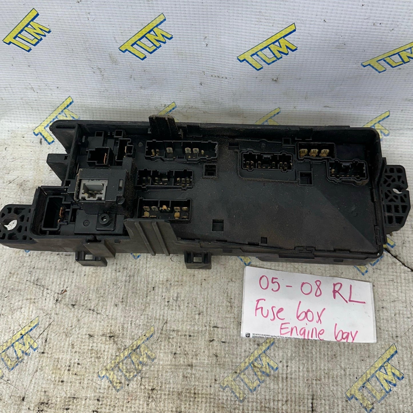 05-08 Acura RL Exterior Engine Bay Fuse Box 2005 2006 2007 2008 06 07 OEM