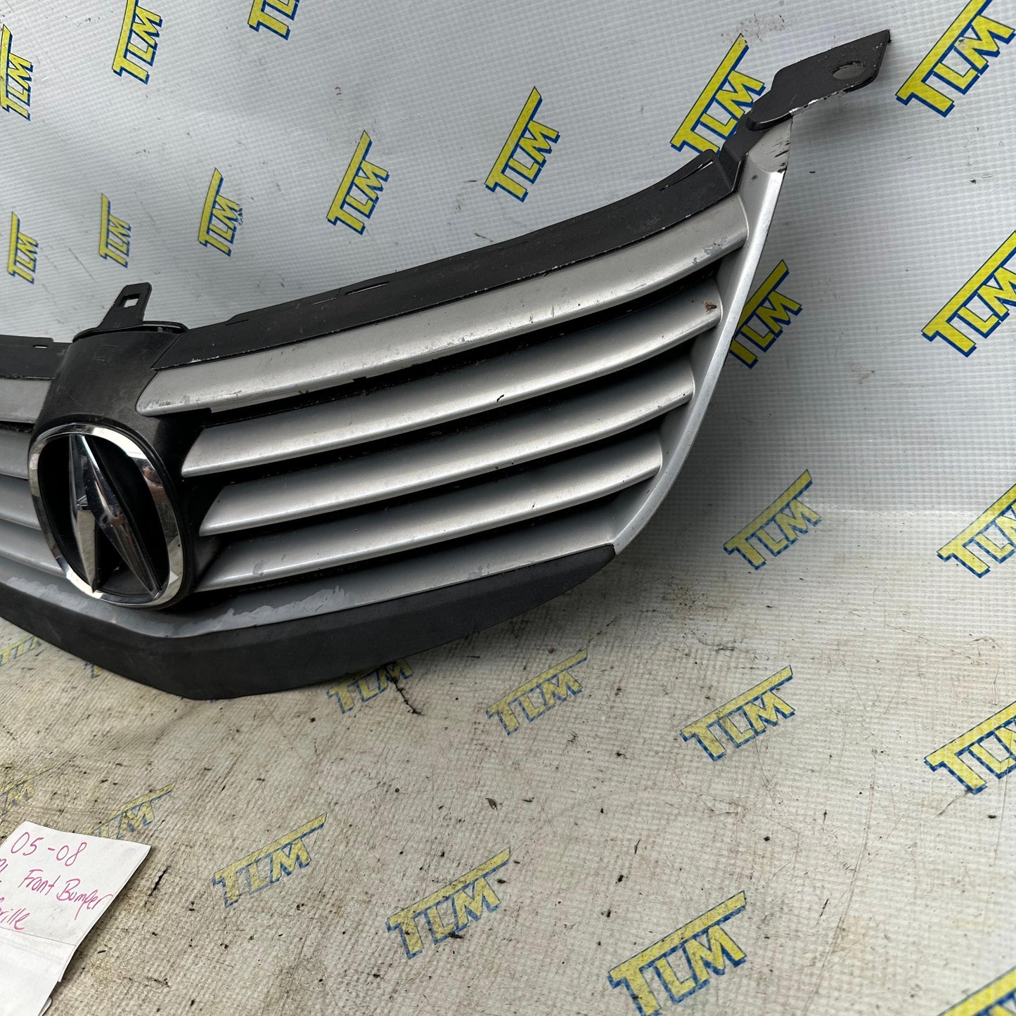 05-08 Acura RL Grill Front Bumper Center 2005 2006 2007 2008 Grille Black OEM