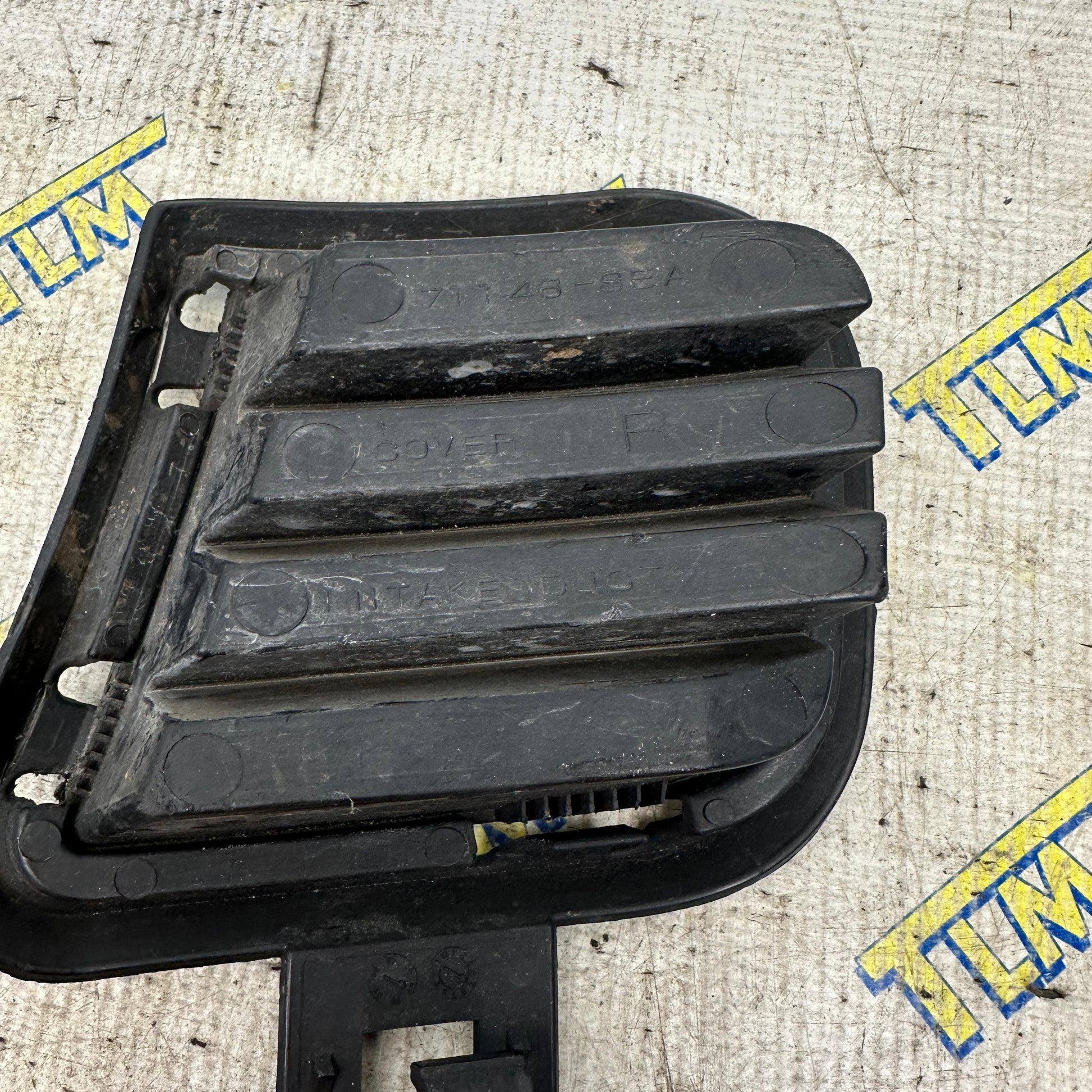 06-08 Acura TSX Bumper Fog Plastic Grille Cover PASSENGER RIGHT 2006 2007 08 OEM