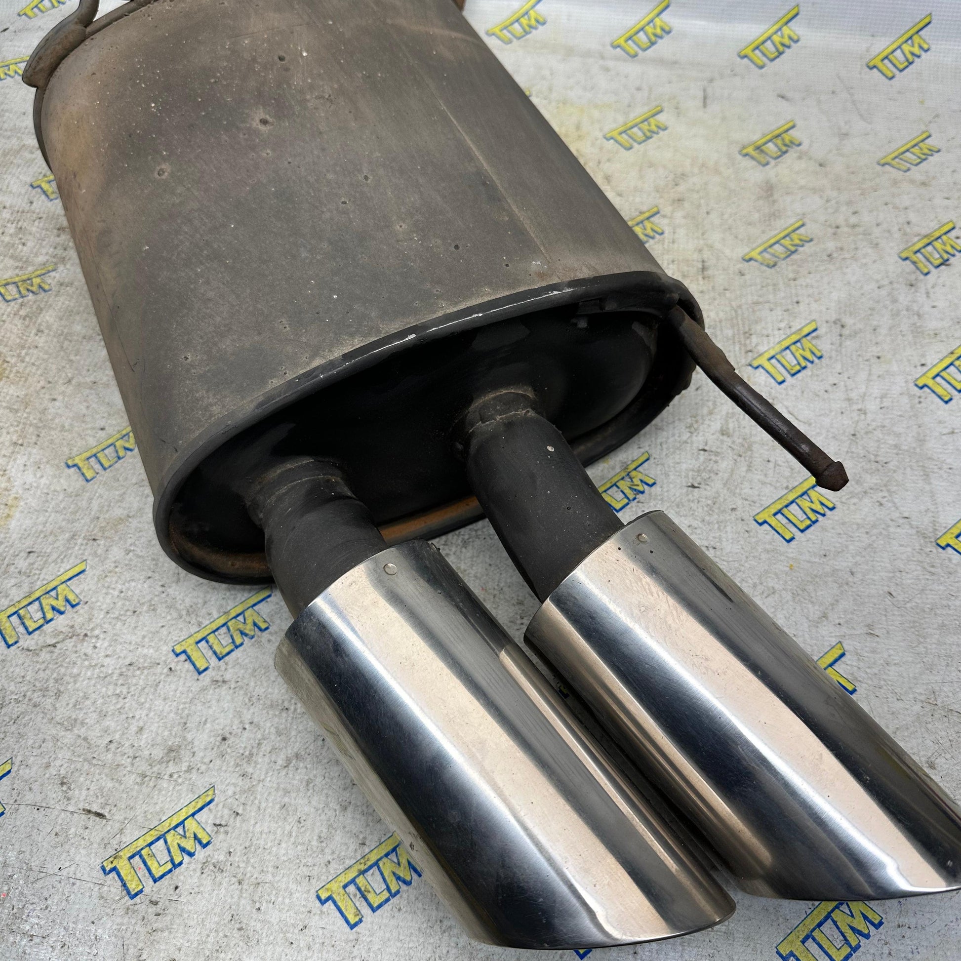 07 08 Acura TL TYPE S Exhaust Muffler DRIVER left 2007 2008 OEM
