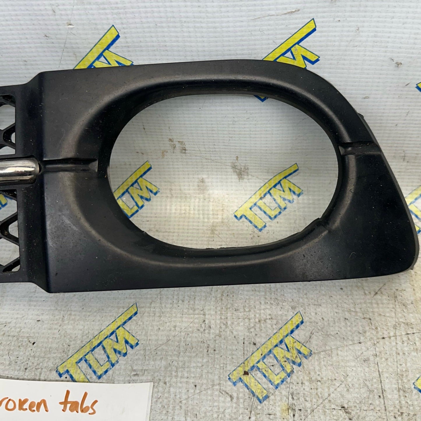 07 08 Acura TL *TYPE S* Front Fog Grille Trim *broken tabs* Cover LEFT DRIVER OEM
