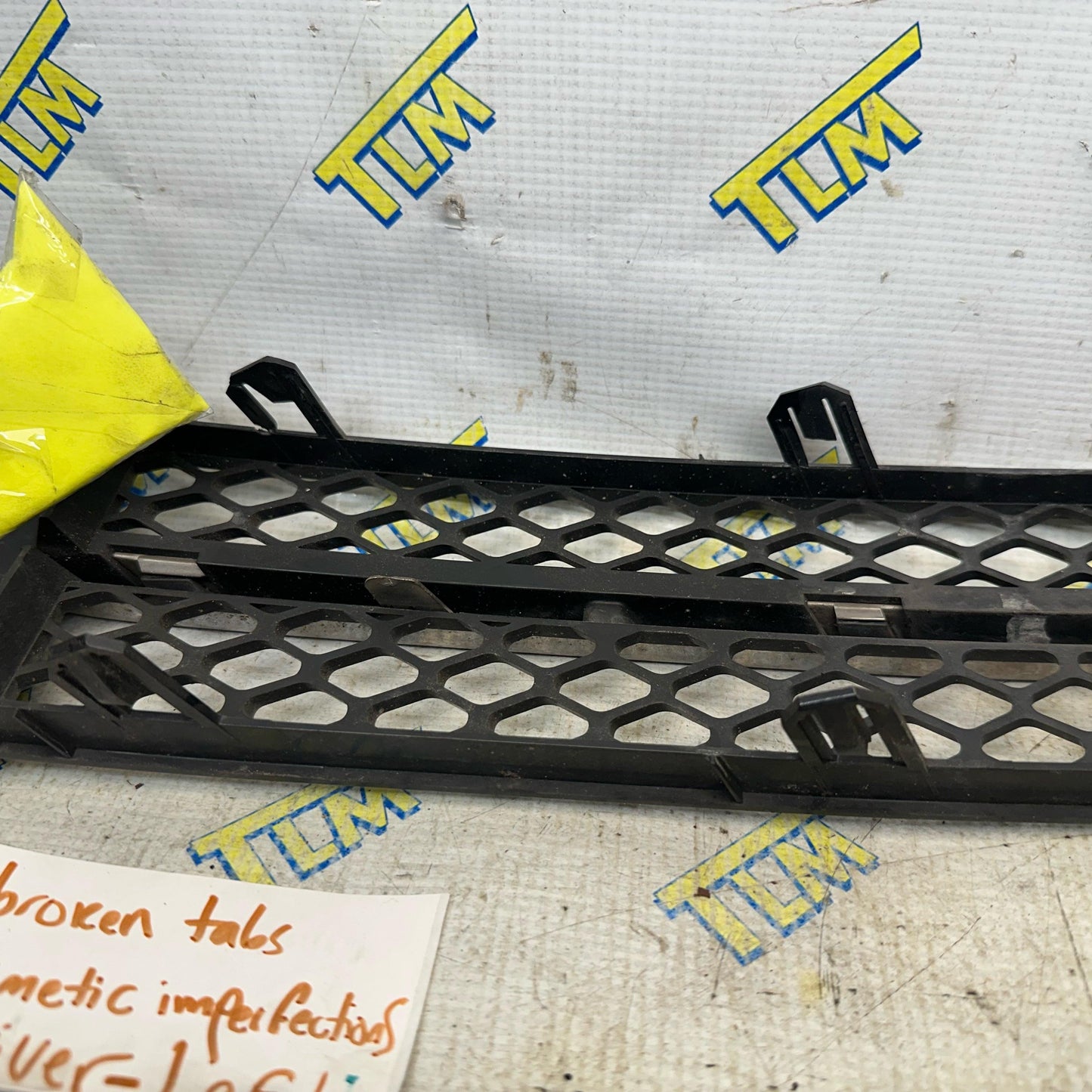 07 08 Acura TL *TYPE S* Front Fog Grille Trim *broken tabs* Cover LEFT DRIVER OEM