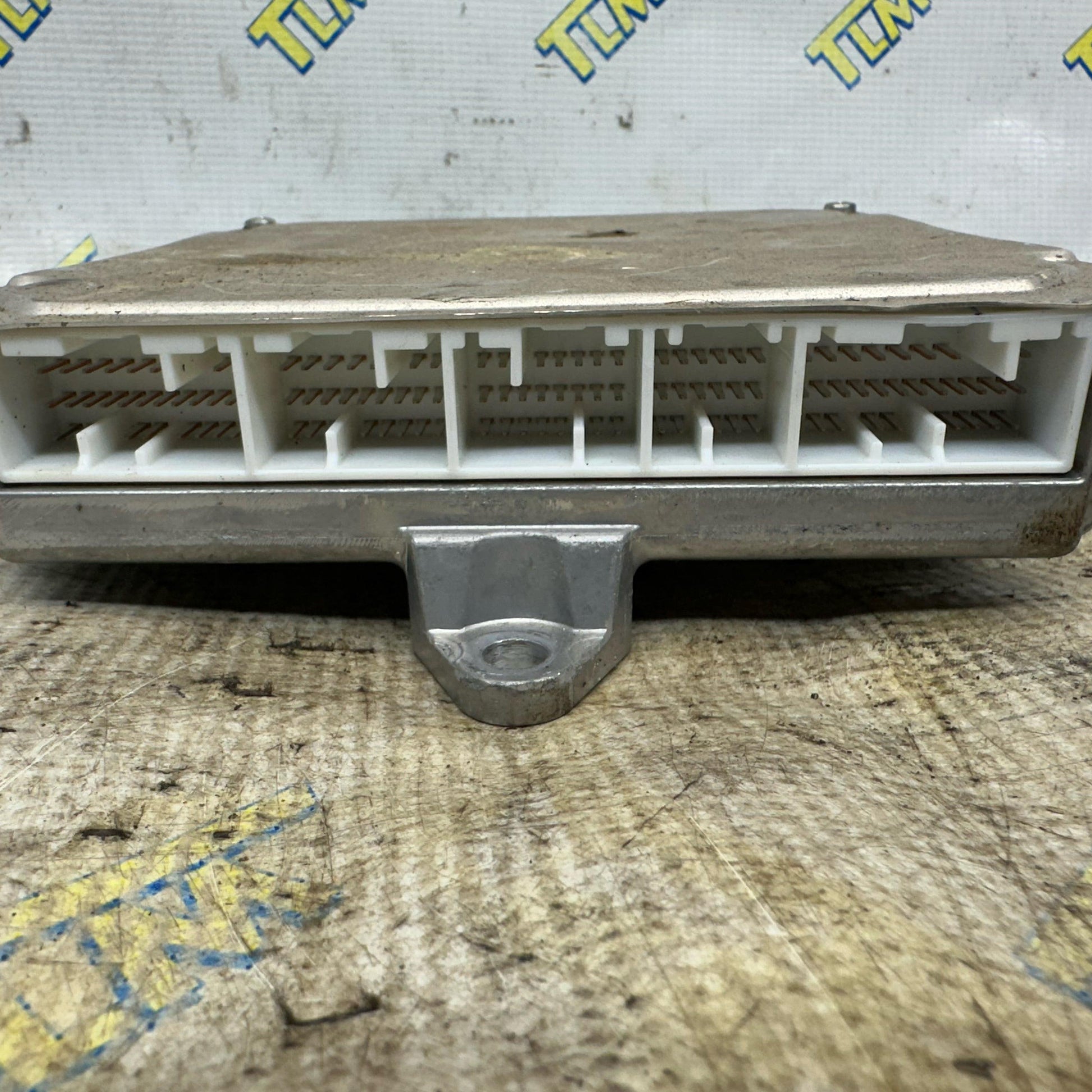 07 Acura TL TYPE S ECU ECM Computer Brain 37820-RDB-A54 Automatic 2007 OEM
