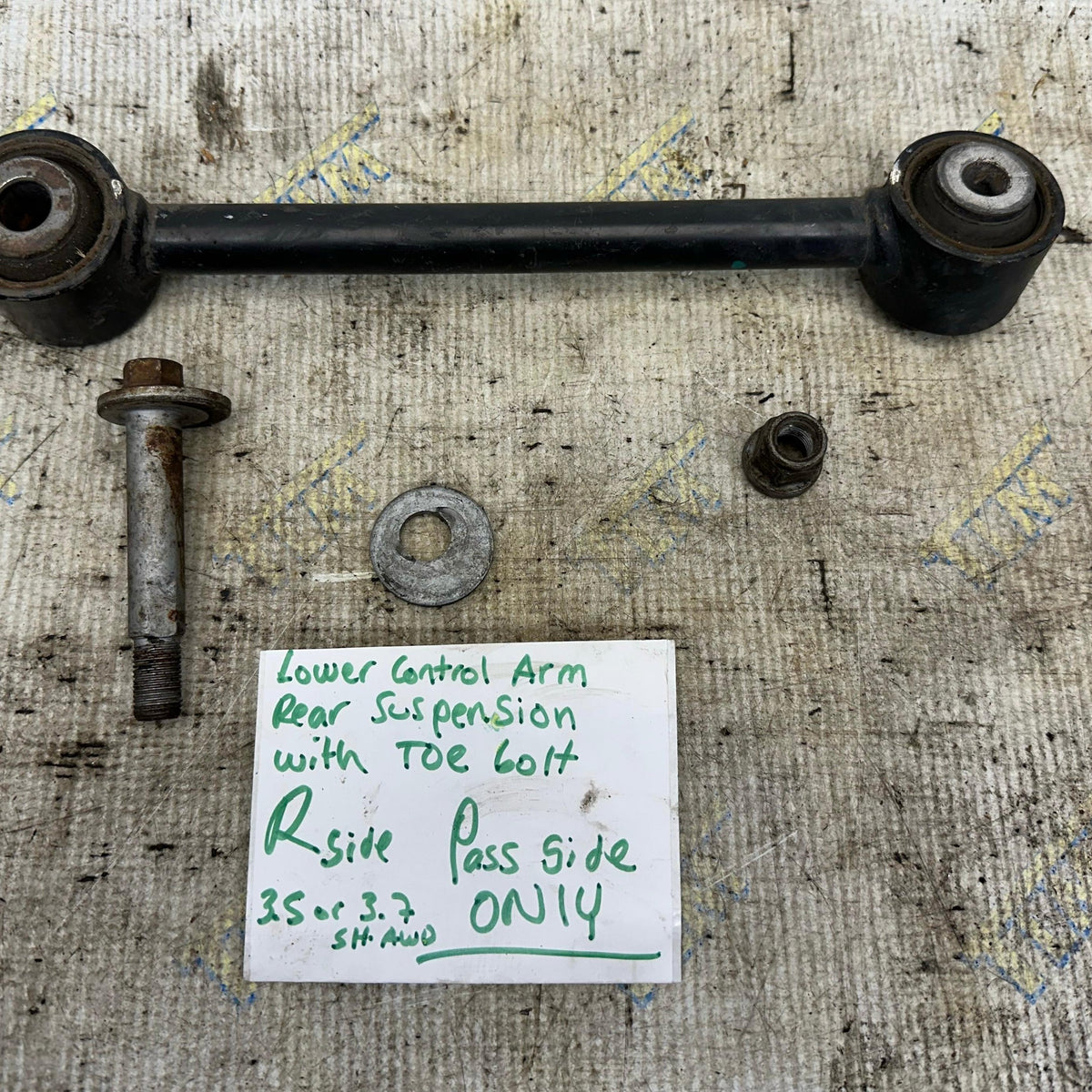 09-14 Acura TL Rear Control Arm & Alignment Toe Bolt PASSENGER RIGHT 10 11 12 13 OEM