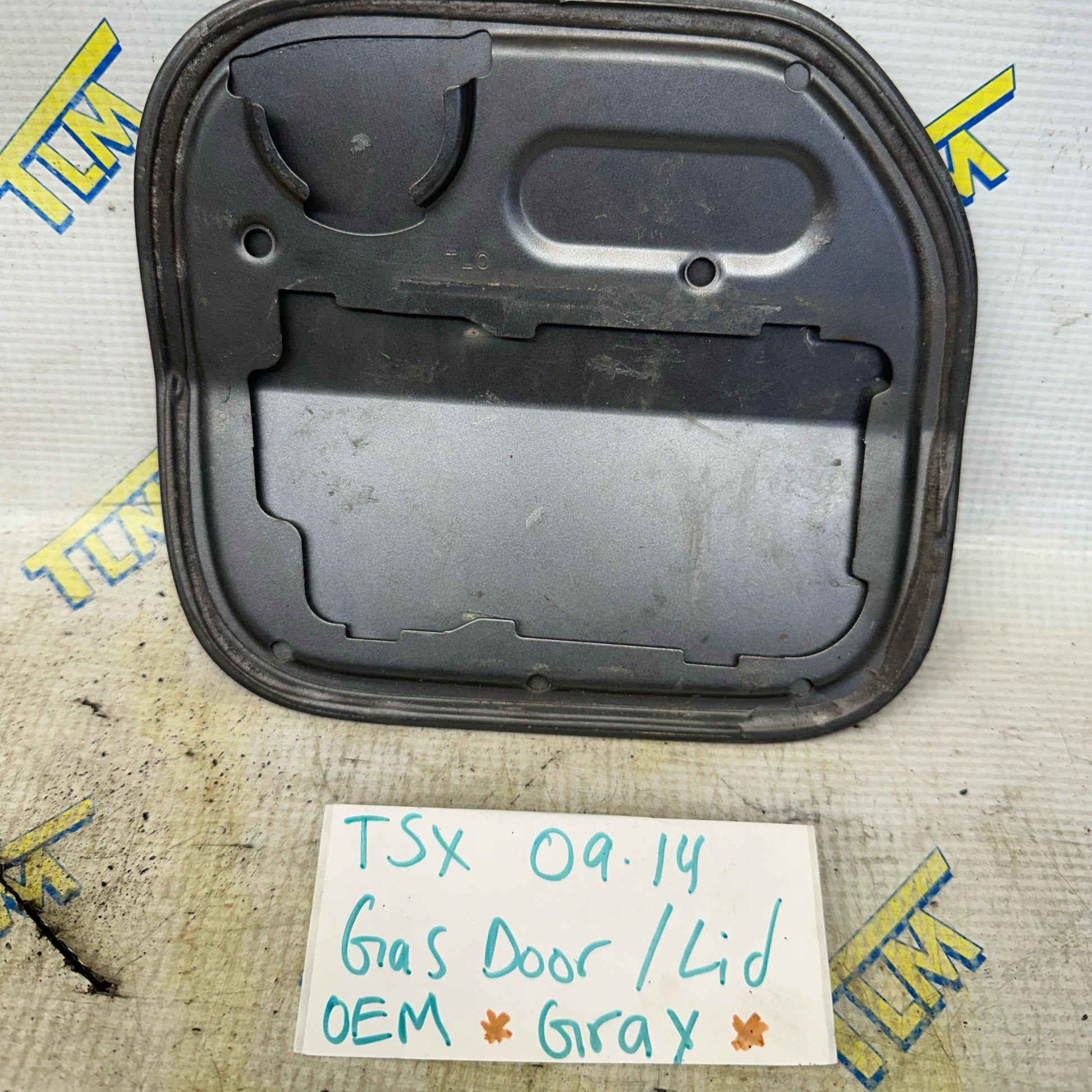 09-14 Acura TSX Fuel Gas Door Cap Cover Lid 2010 2011 2012 2013 2014 Grey OEM