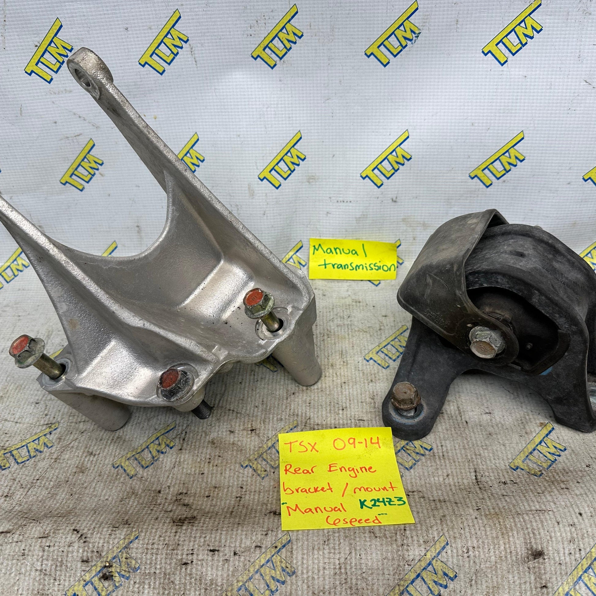 09-14 Acura TSX REAR Engine Mount Bracket *MANUAL* K24Z3 2010 2011 2012 2013 OEM