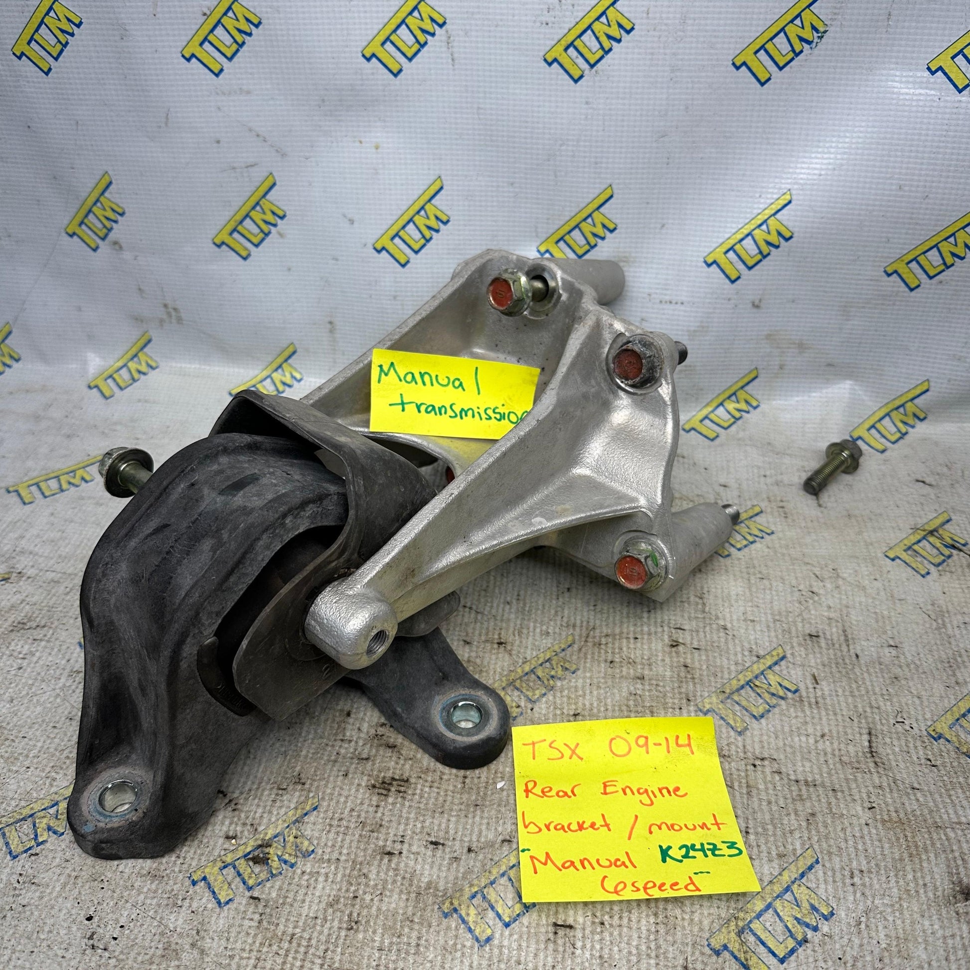 09-14 Acura TSX REAR Engine Mount Bracket *MANUAL* K24Z3 2010 2011 2012 2013 OEM