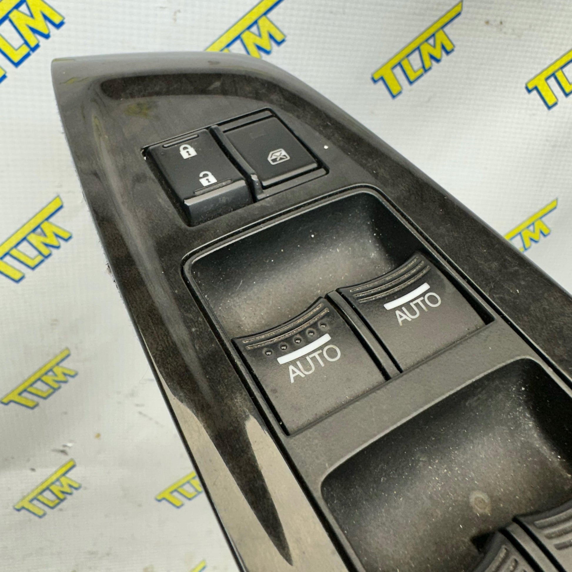 09-14 Acura TSX *SPECIAL EDITION* FRONT DRIVER LEFT Trim Window Button 10 11 12 13 OEM