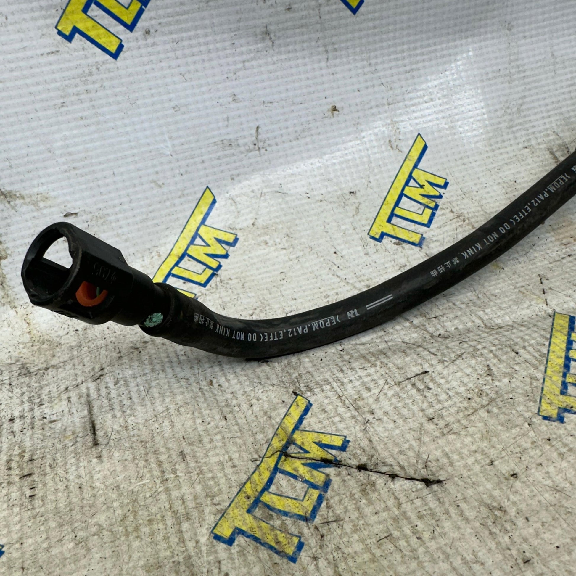 09 Acura TSX Fuel Feed Hose Line Firewall 2.4 Motor Automatic 10 11 12 13 14 OEM