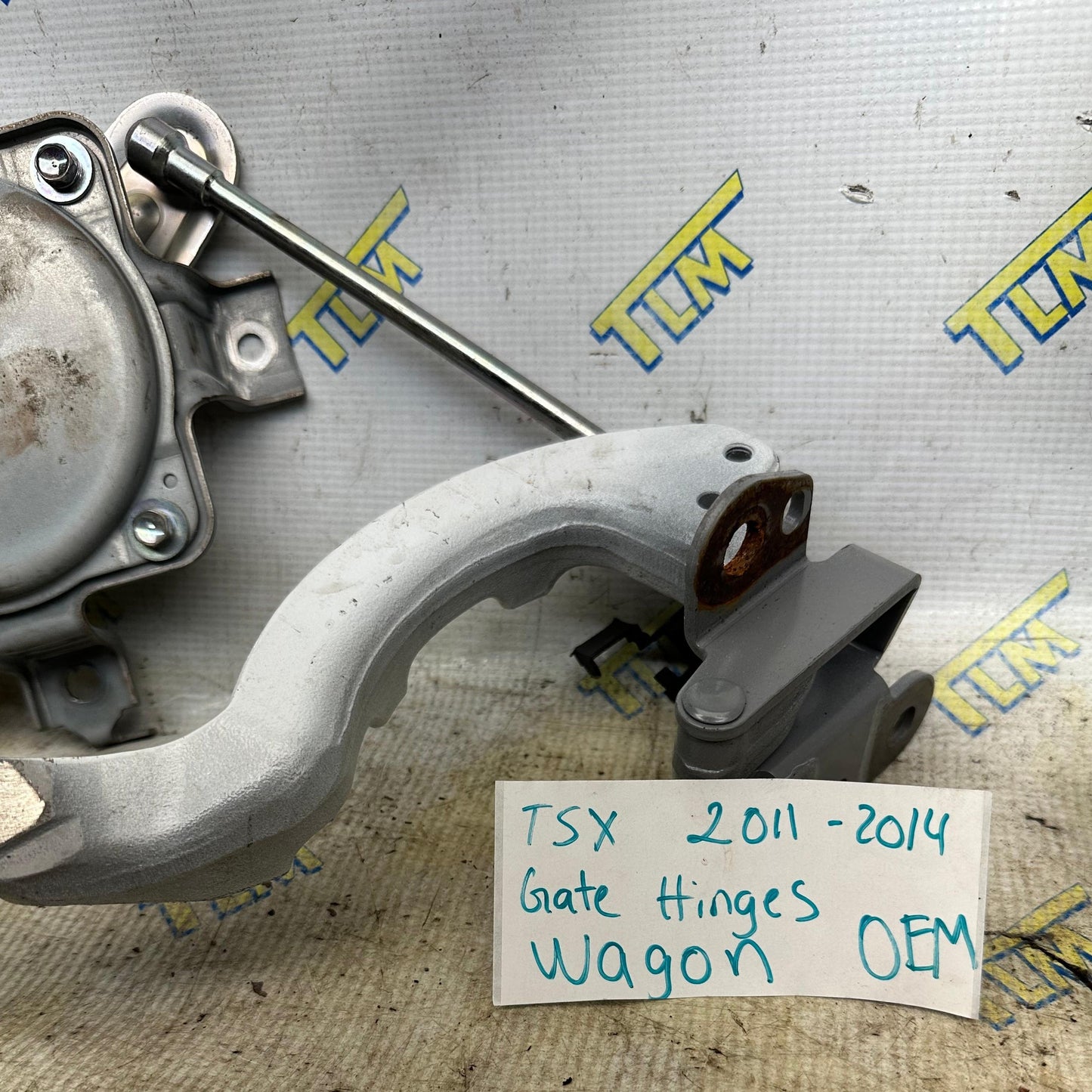 11-14 Acura TSX Tailgate Hinges WAGON Pair Left & Right with motor 2011 2012 2013 2014 OEM