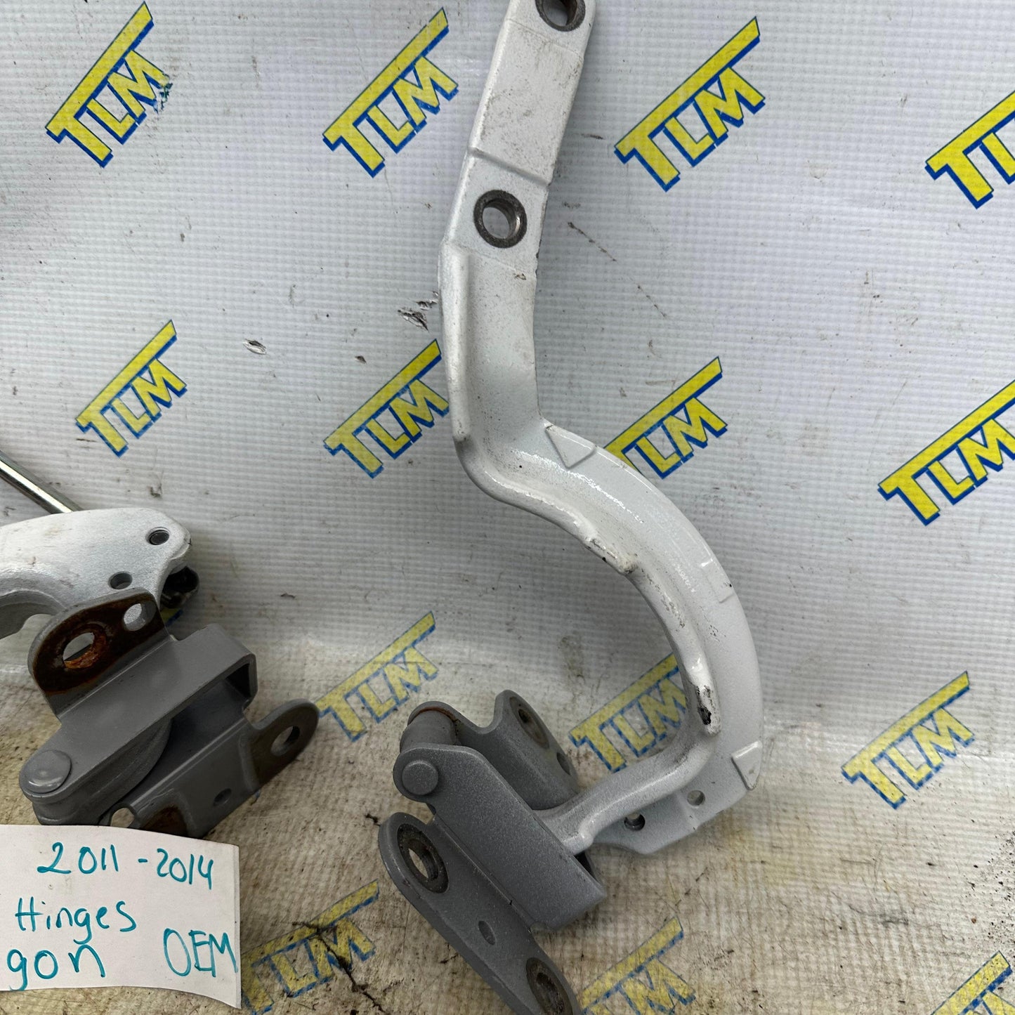 11-14 Acura TSX Tailgate Hinges WAGON Pair Left & Right with motor 2011 2012 2013 2014 OEM